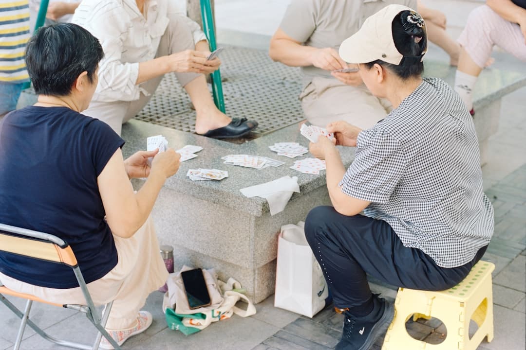 《子夜归》徐凯是干什么的？